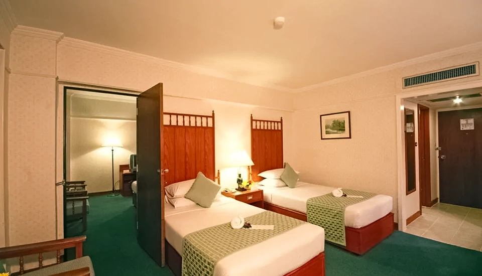 هتل بانکوک پالاس